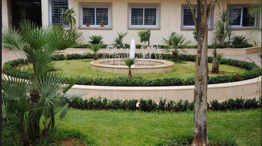 LocationCasablanca;PorteCalifornieCasablanca;CalifornieCasa;AppartVide;RésidenceFermée;ImmobilierMaroc;CasablancaImmo;AppartFamille;LocationAppartement;JardinPrivé;RealtySuccessMorocco;MarocImmobilier;AppartCalifornieCasa;LocationMaroc;7000DH;QuartierCalifornieCasa