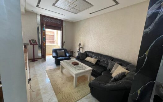 Maison (R+2) + Cave à Vendre à Sidi Maarouf – 480 m²