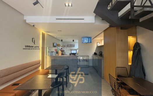 Café équipé à louer à Oulfa Casablanca | 68 m²